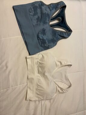 Seamless Sports Bras — Slate Blue Camo & Cream